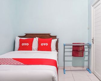 Hotel O Guest House Riharti Syariah - Bandar Lampung