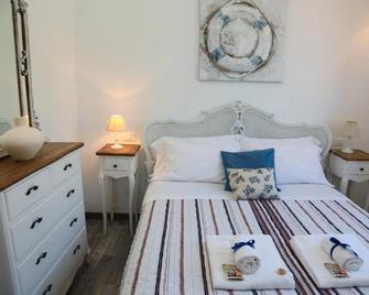 Il Convento sul Mare - Santo Stefano al Mare - Chambre