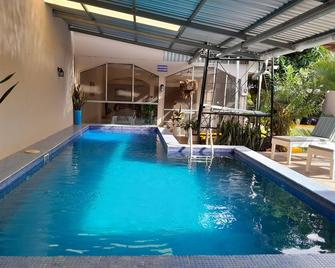 Hotel Dalinky - San Jorge - Piscina