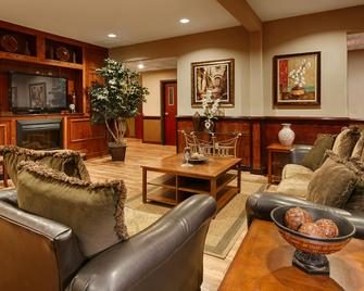 Best Western Plus Circle Inn - Enterprise - Living room