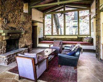 40 Acre Escalante Canyon Retreat - Boulder - Sala de estar