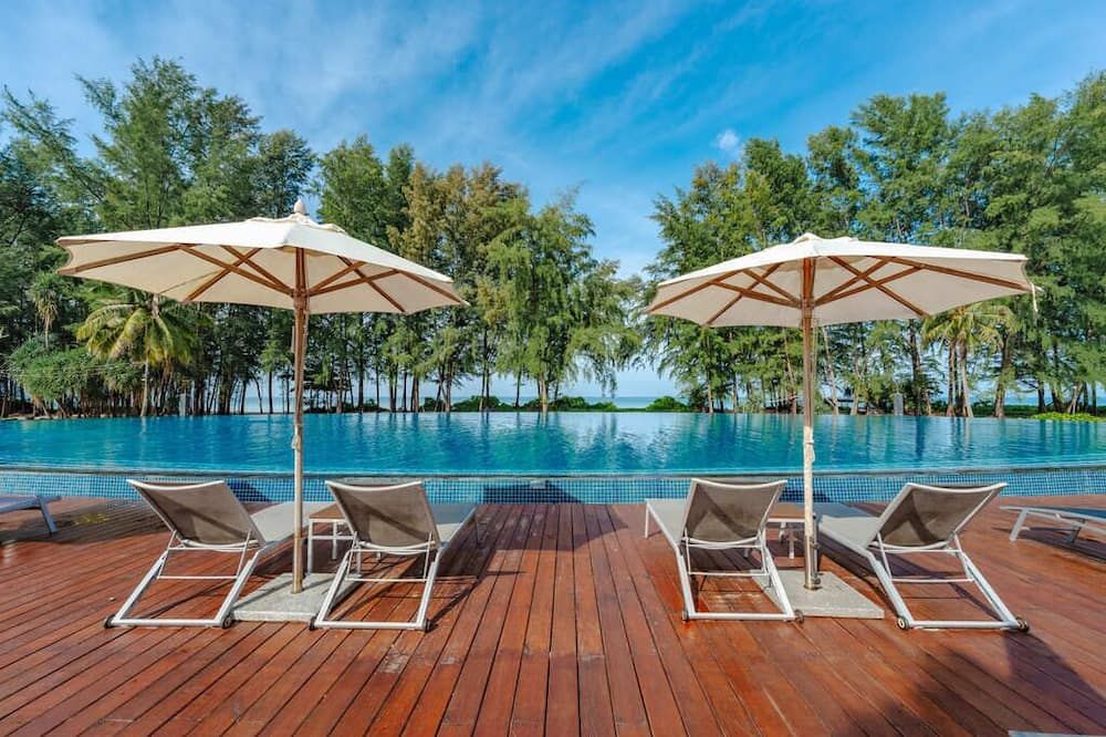 Splash Beach Resort, Mai Khao, Phuket - מאי קאו - בריכה