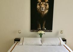 Gold Experience - Bolzano - Bedroom