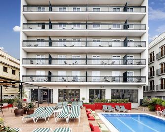 AQUA Hotel Bertran Park - Льорет-де-Мар