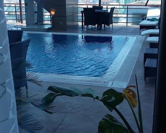 Mezzanine 'penthouse Style' With All Ameniities Pool Spa Gym Hamam Same Floor - Kyrenia - Pool