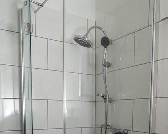 Gemütliche Wohnung - Rüttenscheid - Essen - Baño