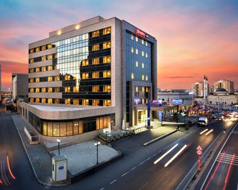Hampton by Hilton Istanbul Kayasehir - איסטנבול - בניין
