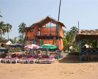 Five Five Restaurant and Guest Tent- Glamping - Panaji - Praia