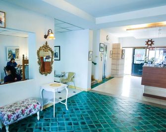 Central Place Hotel - Rayong - Lobby