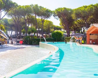 Gitavillage Il Gabbiano - Albinia - Zwembad