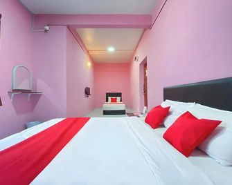 Coop Hotel Kangar - Kangar - Slaapkamer
