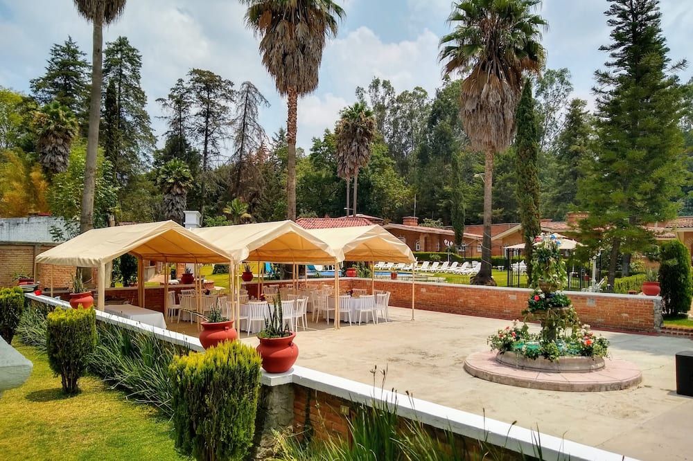 Hotel Villa Monarca Inn - Zitacuaro - Патіо