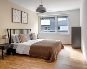 Hip Altstetten 1BR w/ Storage Room & W/D, nr Shops, by Blueground - Zurich