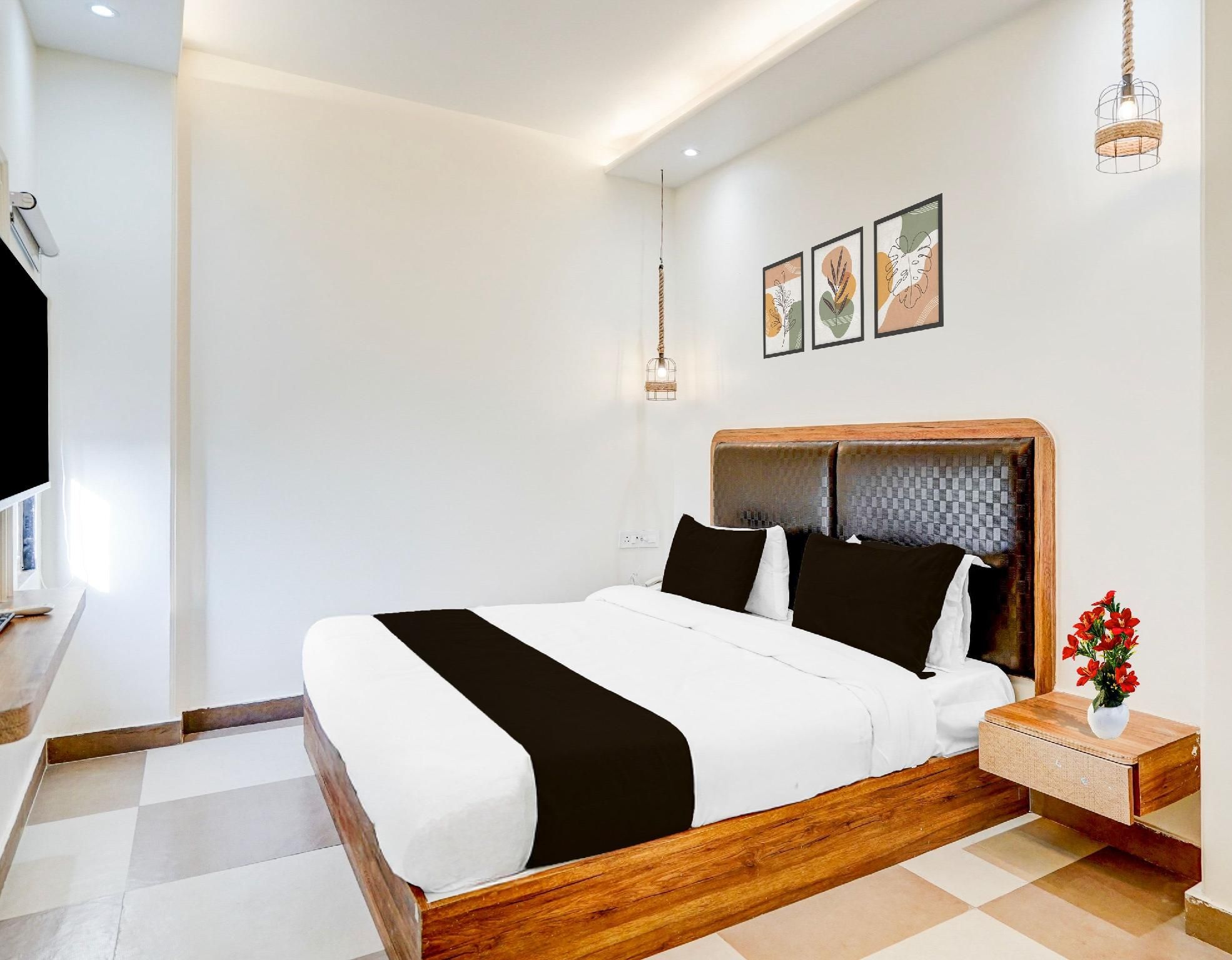 Hotel O Mahakal Temple - אויאיין - חדר שינה