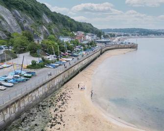 Overland Road 4 Bed House Mumbles - Mumbles - Beach