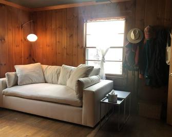 Cozy escape in the trees of the Berkshires - Great Barrington - Olohuone