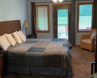 Summer Rental at Northern Bay Golf Resort at Castle Rock Lake - Arkdale - Habitación