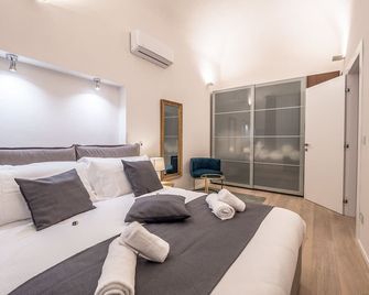 My Luxury Suites - Standard - Savona - Schlafzimmer