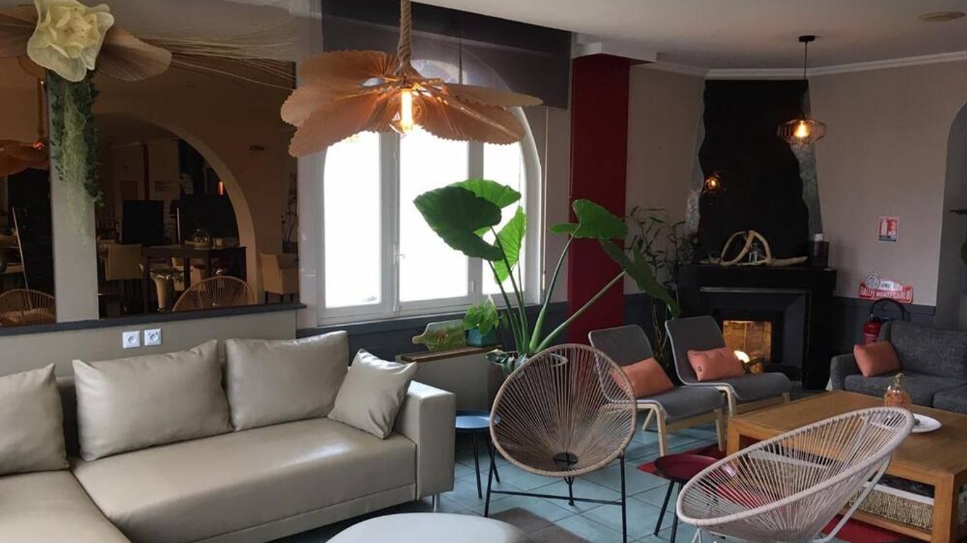 Logis Hôtel Restaurant Le Castel Fleuri