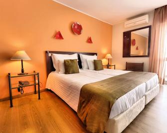 Hotel Vale Da Telha - Aljezur - Schlafzimmer