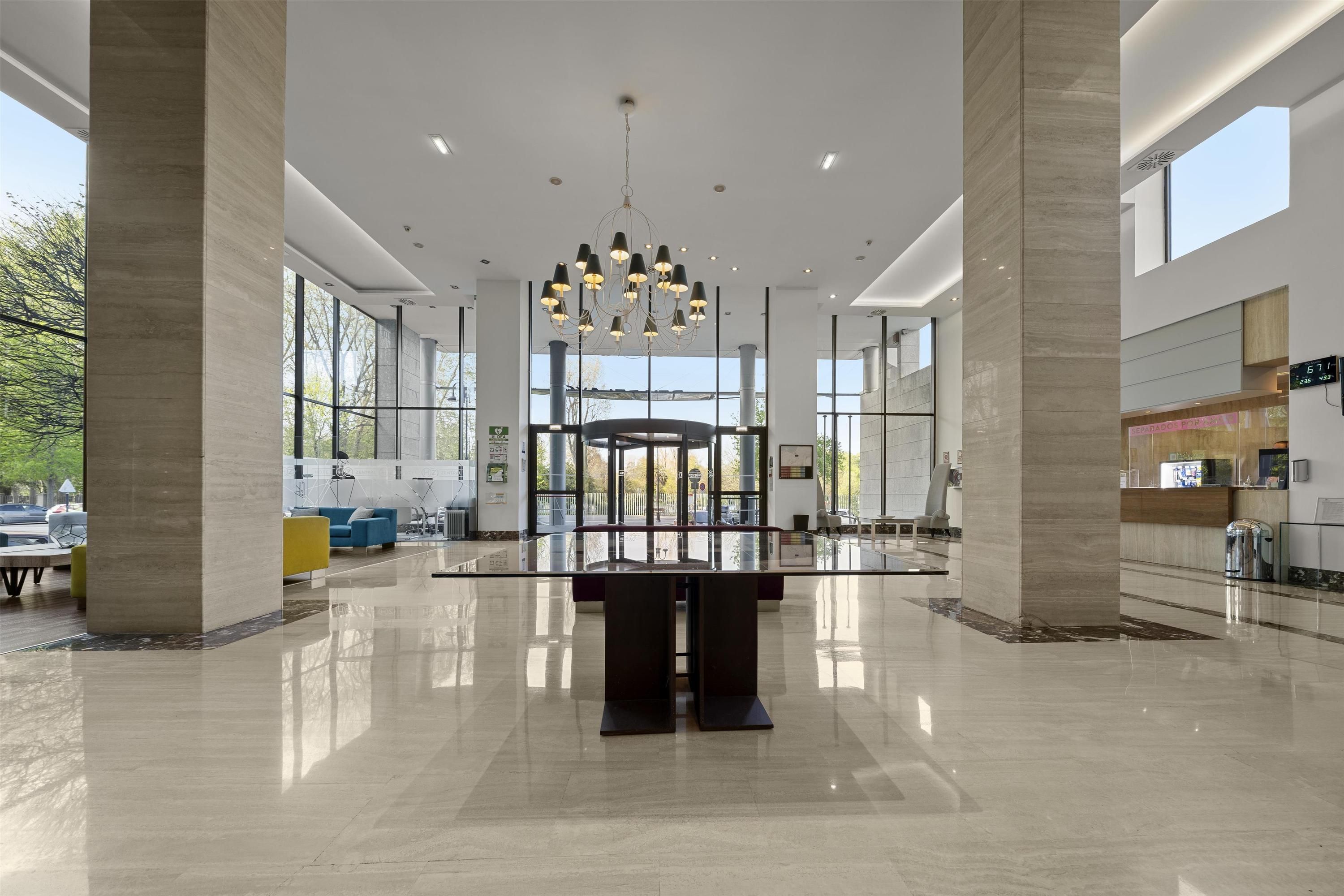 هوتل زينترال جيجون ري بيلايو - غيخون - ردهة