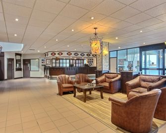 Chateau Roberval - Roberval - Lobby