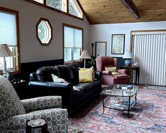 Berkshire Lake access - Hinsdale - Sala de estar