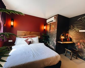 Very Hotel - George Town - Phòng ngủ