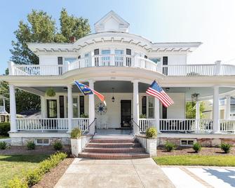 The Edenton Collection-Captain's Quarters Inn - Edenton - Building