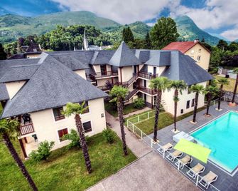 Comfort Aparthotel Lourdes L'Acacia - Lourdes - Building