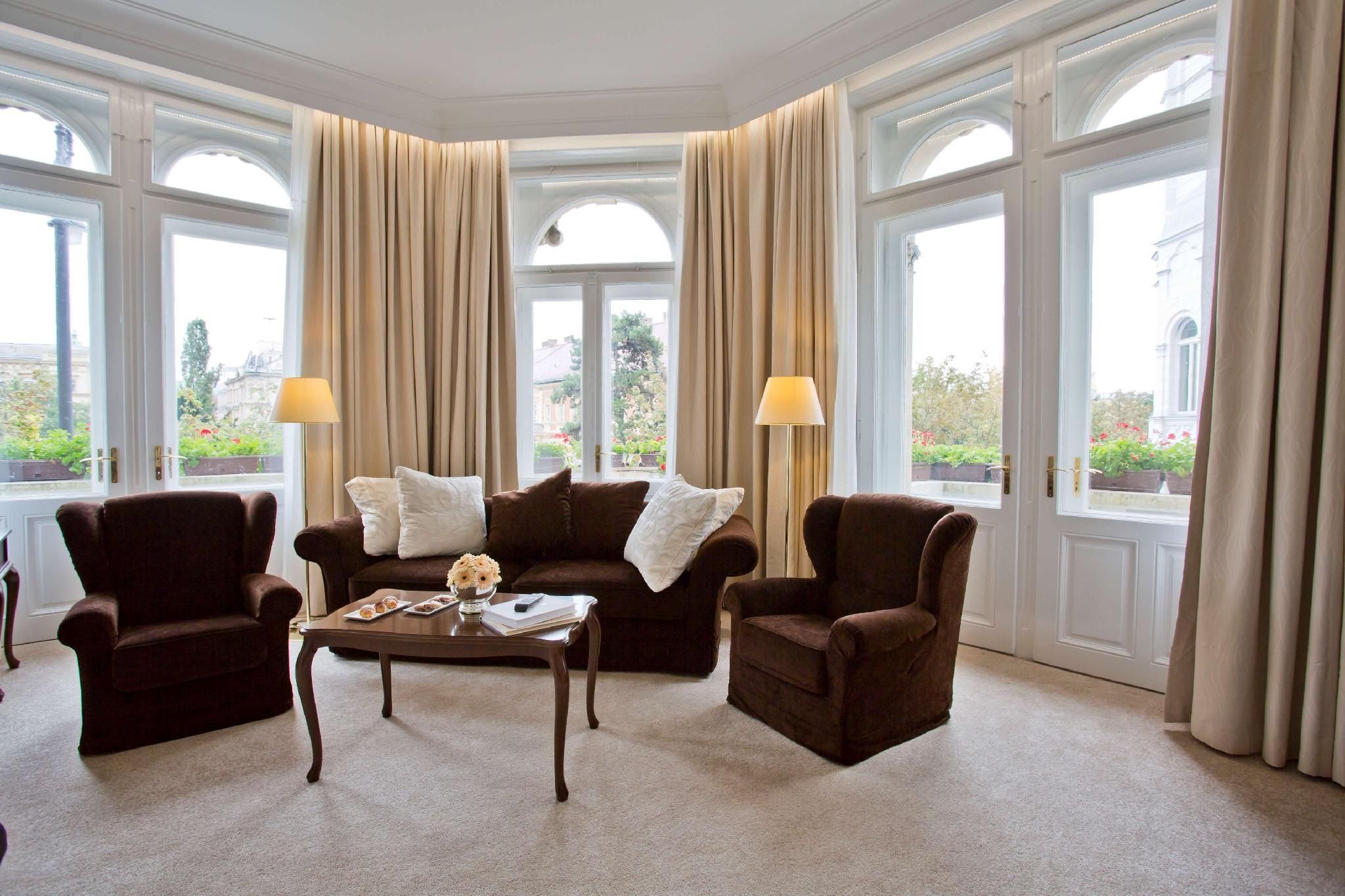 Palace Hotel Zagreb - זאגרב - סלון