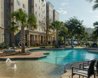 Residence Inn by Marriott San Antonio Six Flags at The RIM - San Antonio - Pool