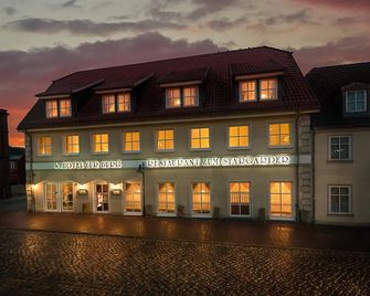 Hotel Zur Burg Gmbh - Burg Stargard - Gebäude