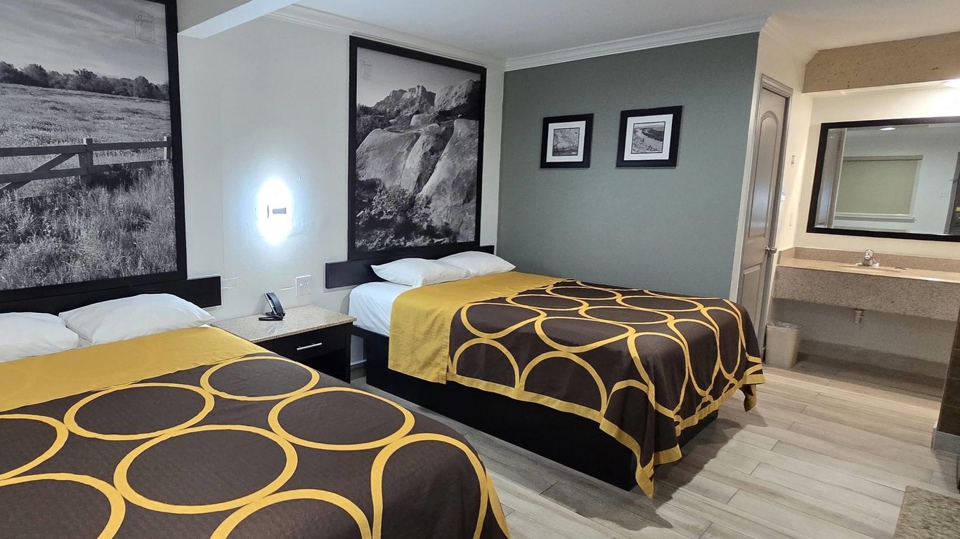 Super 8 Mcallen/Downtown