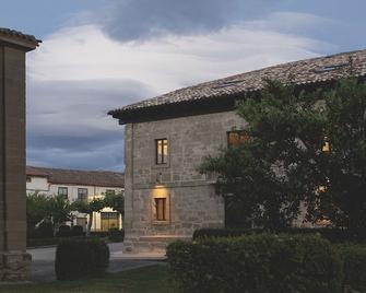 Casa Grande Hotel - Grañón - Gebouw