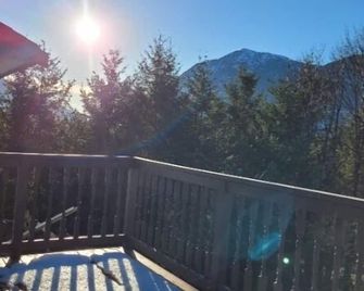 Ridgeview Motor Inn - Gold River - Balcony