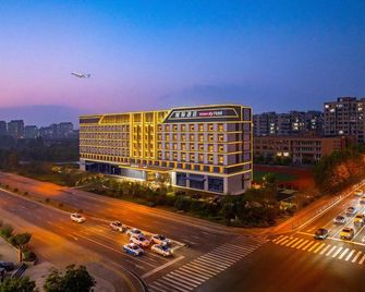 Dalian Airport Wanda Plaza Intercity Hotel - Dalian - Edifício