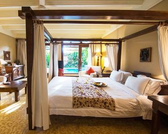 Hotel Tugu Bali - North Kuta - Soverom