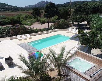 Hôtel Padolo - Bonifacio - Piscina