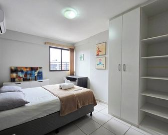 Apartamento na Ponta Verde c Piscina na Cobertura - Maceio