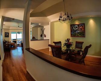 Hale Welo by RedAwning - Kailua-Kona - Matsal