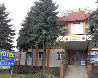 Hotel Staropolski - Strzelce Krajeńskie - Building