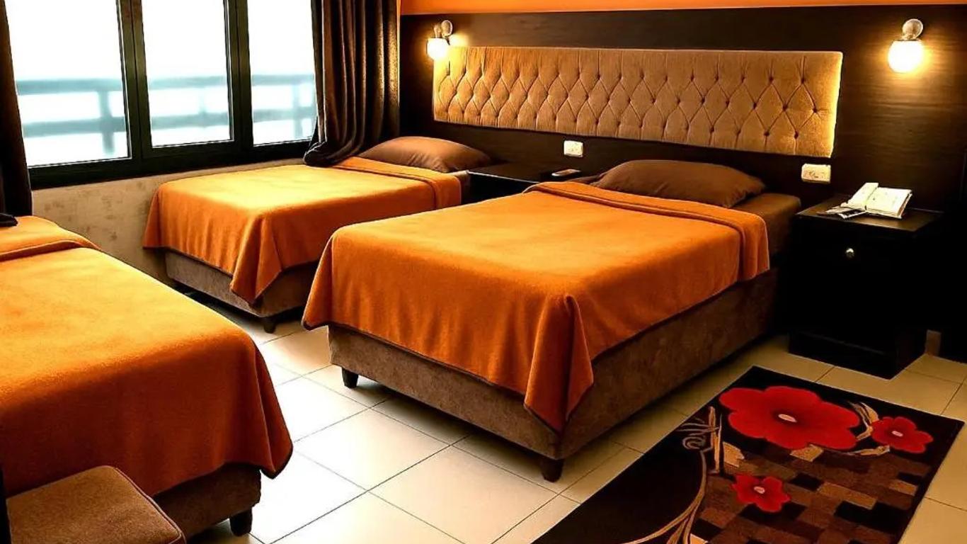 Royal Pyramids Hotel