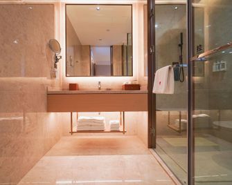 Binjiang Business Hotel (Taiyuan Yingze Street, Shanxi Medical University First Hospital Branch) - Taiyuan - Bedroom