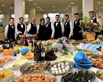 Villaggio Santa Monica - Le Castella