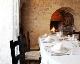 Tenuta Monacelle - Selva di Fasano - Dining room