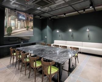 SR Suites Pangyo - Seongnam - Sala de reuniones