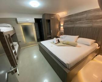 Hotel Balmoral - Bucaramanga - Habitación