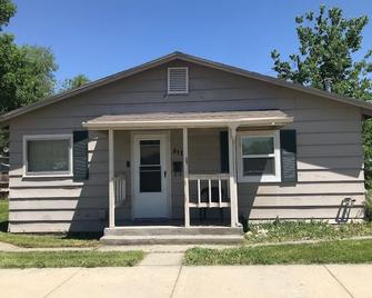 South Park BnB House for Travellers! - Billings - Building
