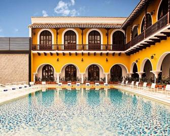 Hotel Union - Girardot - Pool